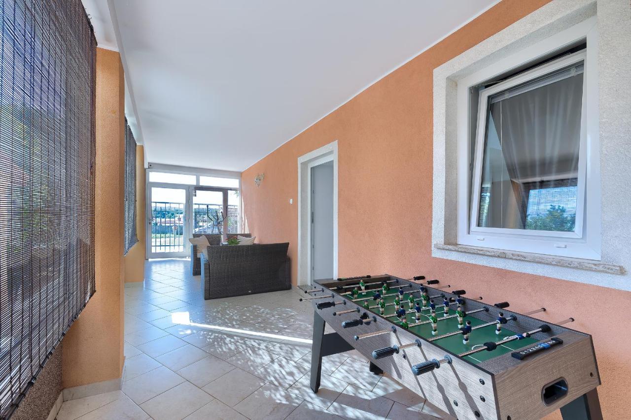 Studio Apartman Luka Pomer Extérieur photo