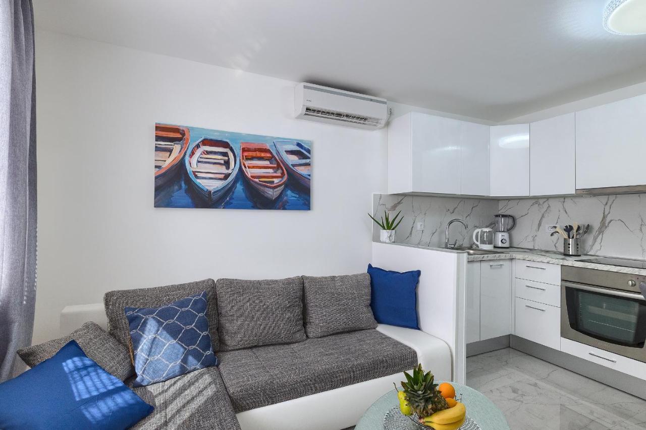 Studio Apartman Luka Pomer Extérieur photo