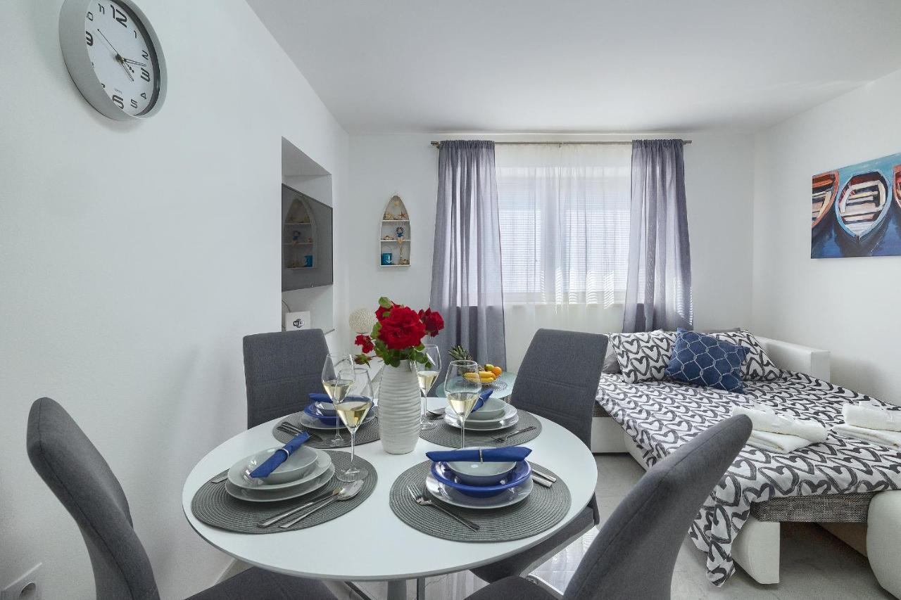 Studio Apartman Luka Pomer Extérieur photo